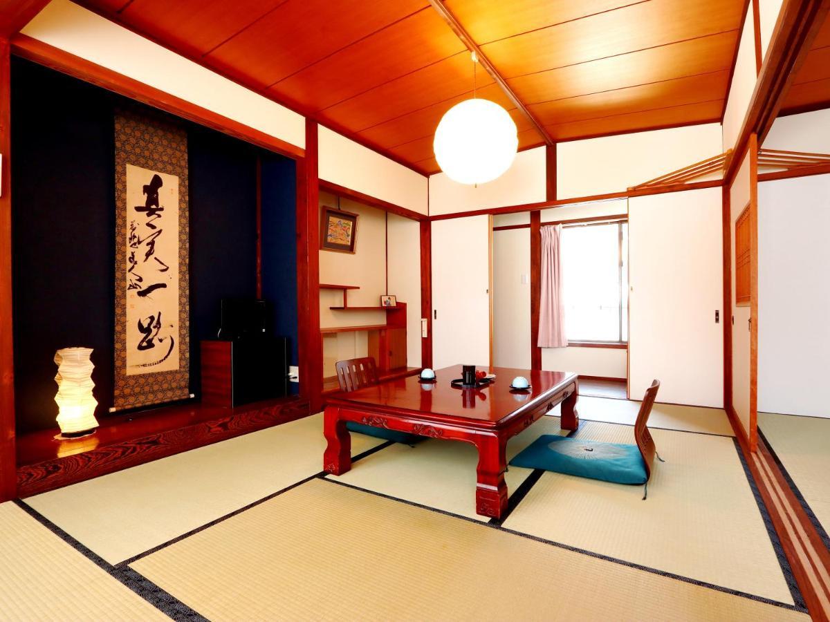 富山県 よしのや旅館 Nanto Exterior foto