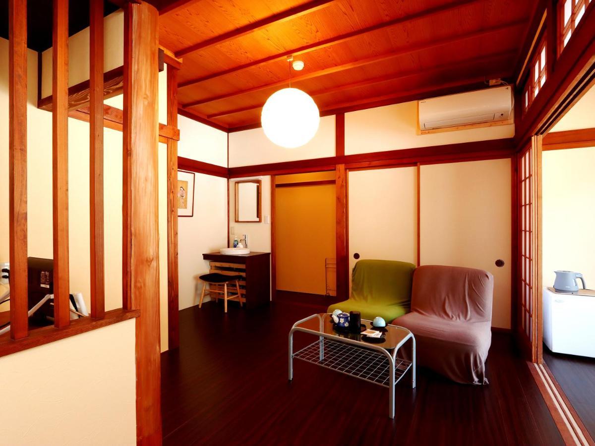 富山県 よしのや旅館 Nanto Exterior foto