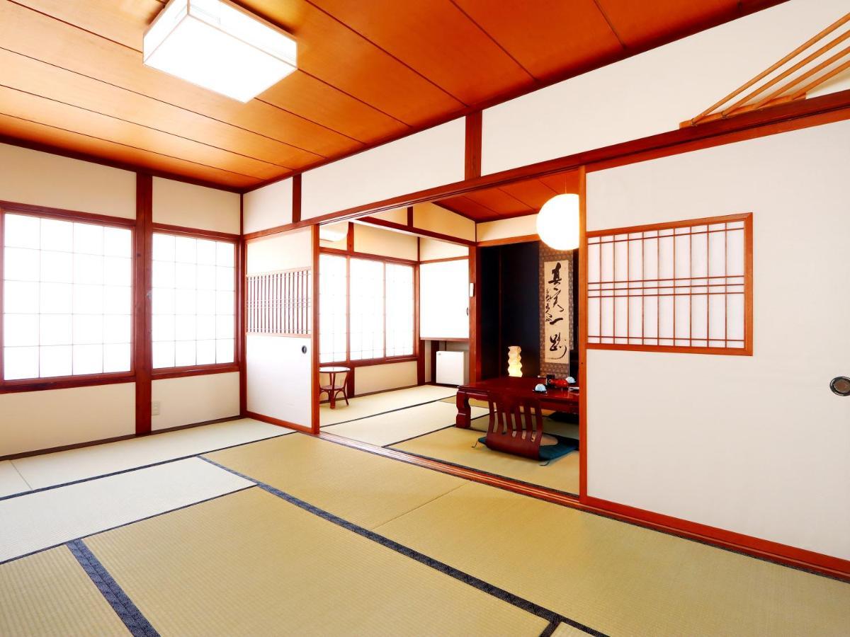 富山県 よしのや旅館 Nanto Exterior foto