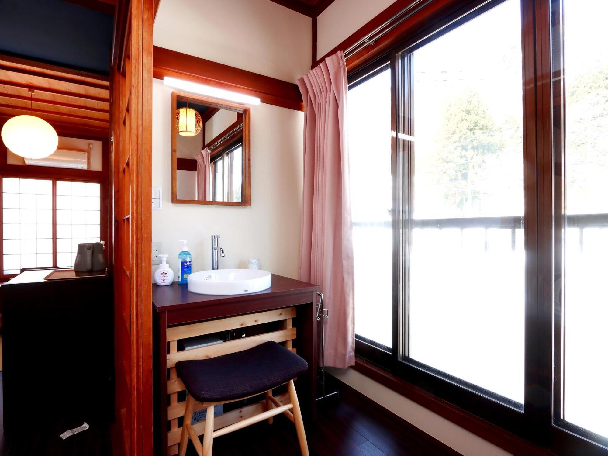 富山県 よしのや旅館 Nanto Exterior foto
