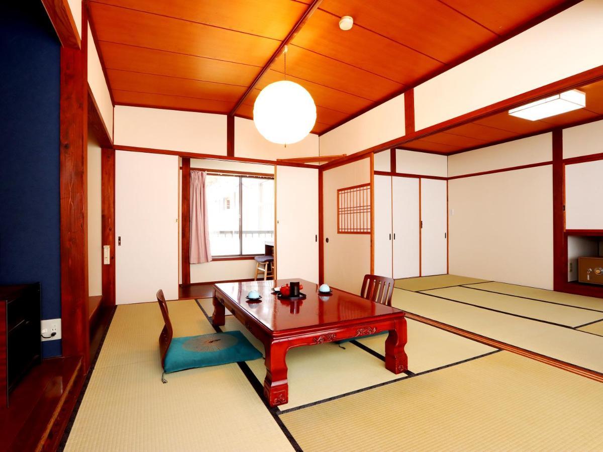 富山県 よしのや旅館 Nanto Exterior foto